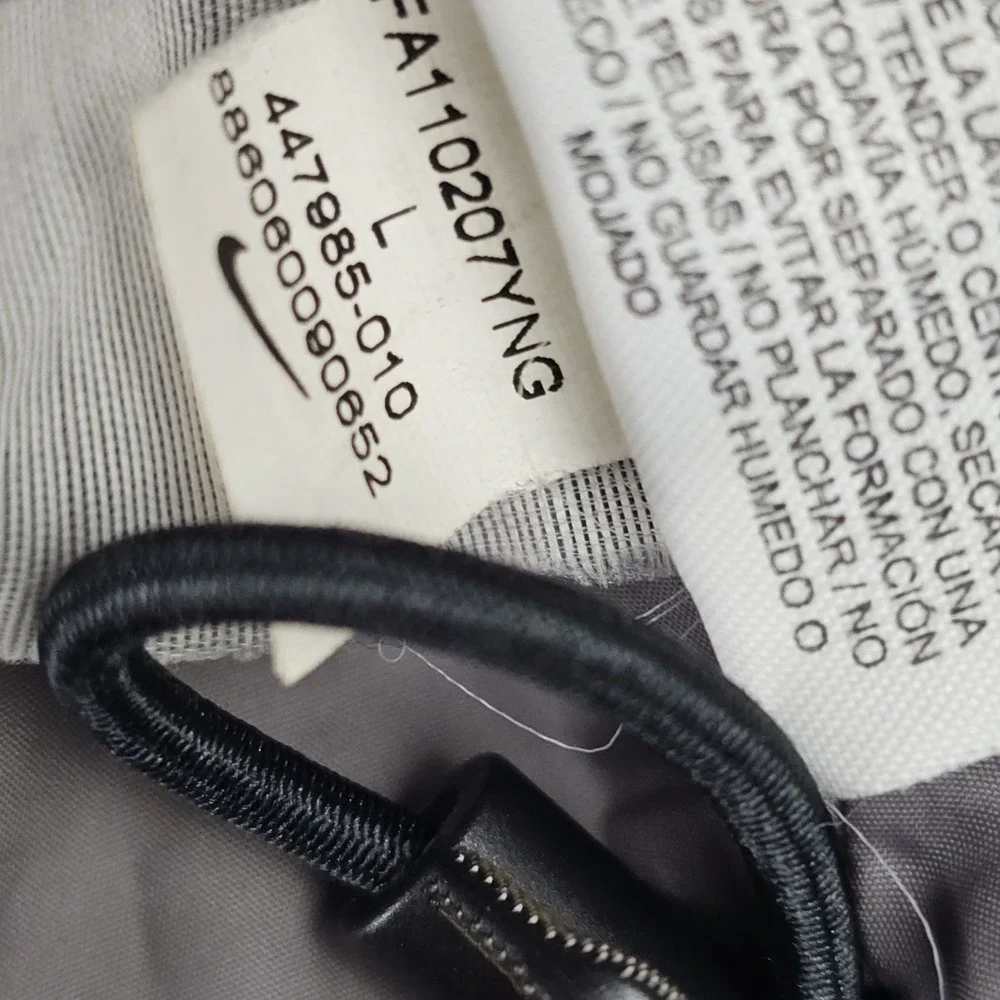 Nike there small